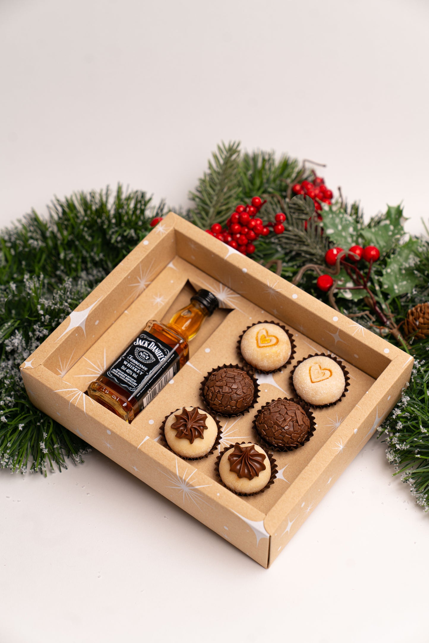 Caixa Kraft Garrafa + 6 Doces c/ Cinta - Linha Estrela de Natal