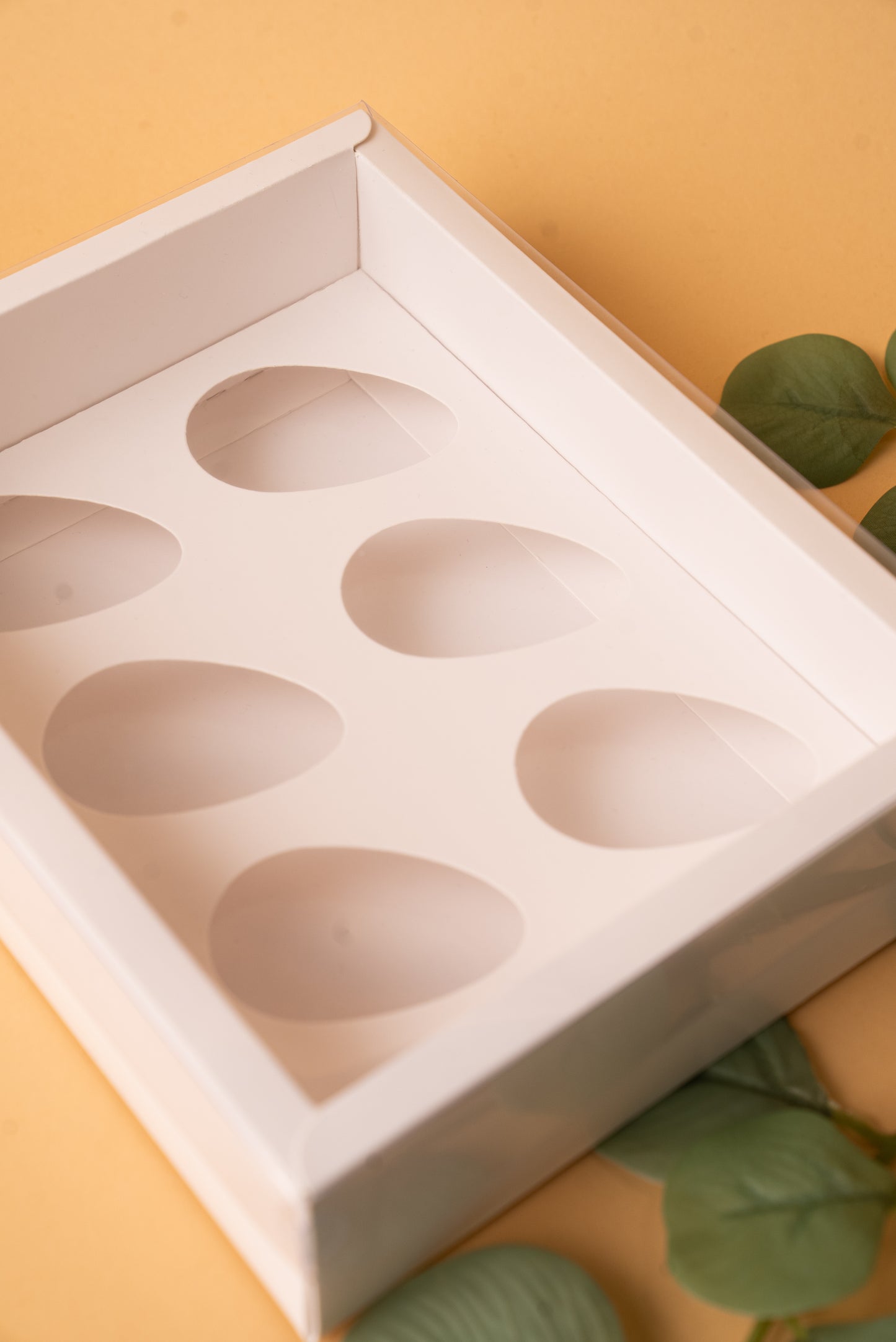 Caixa 6 Mini-Ovos 50g - Branca