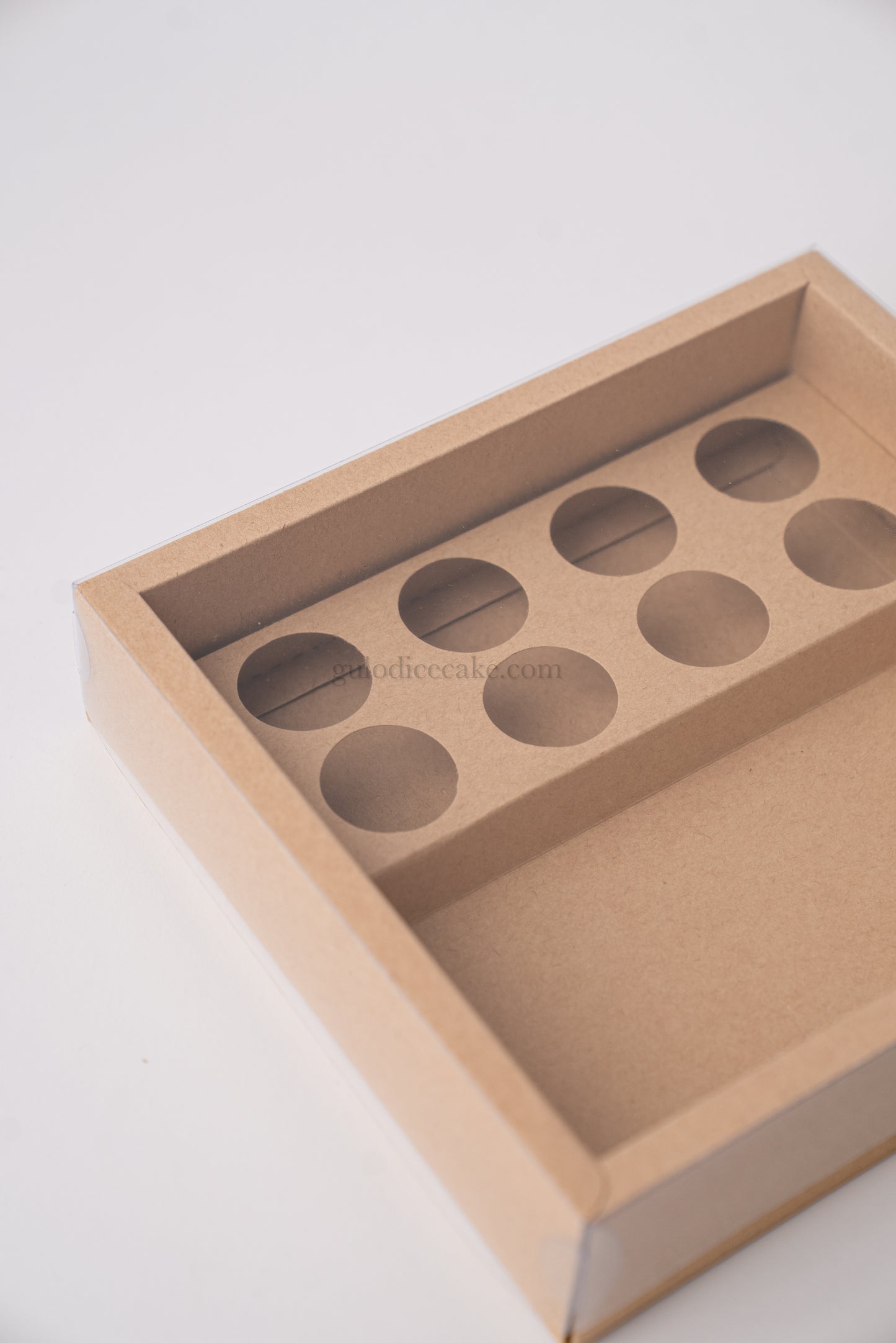 Caixa 8 Doces + Espaço Livre com Tampa PVC – Kraft