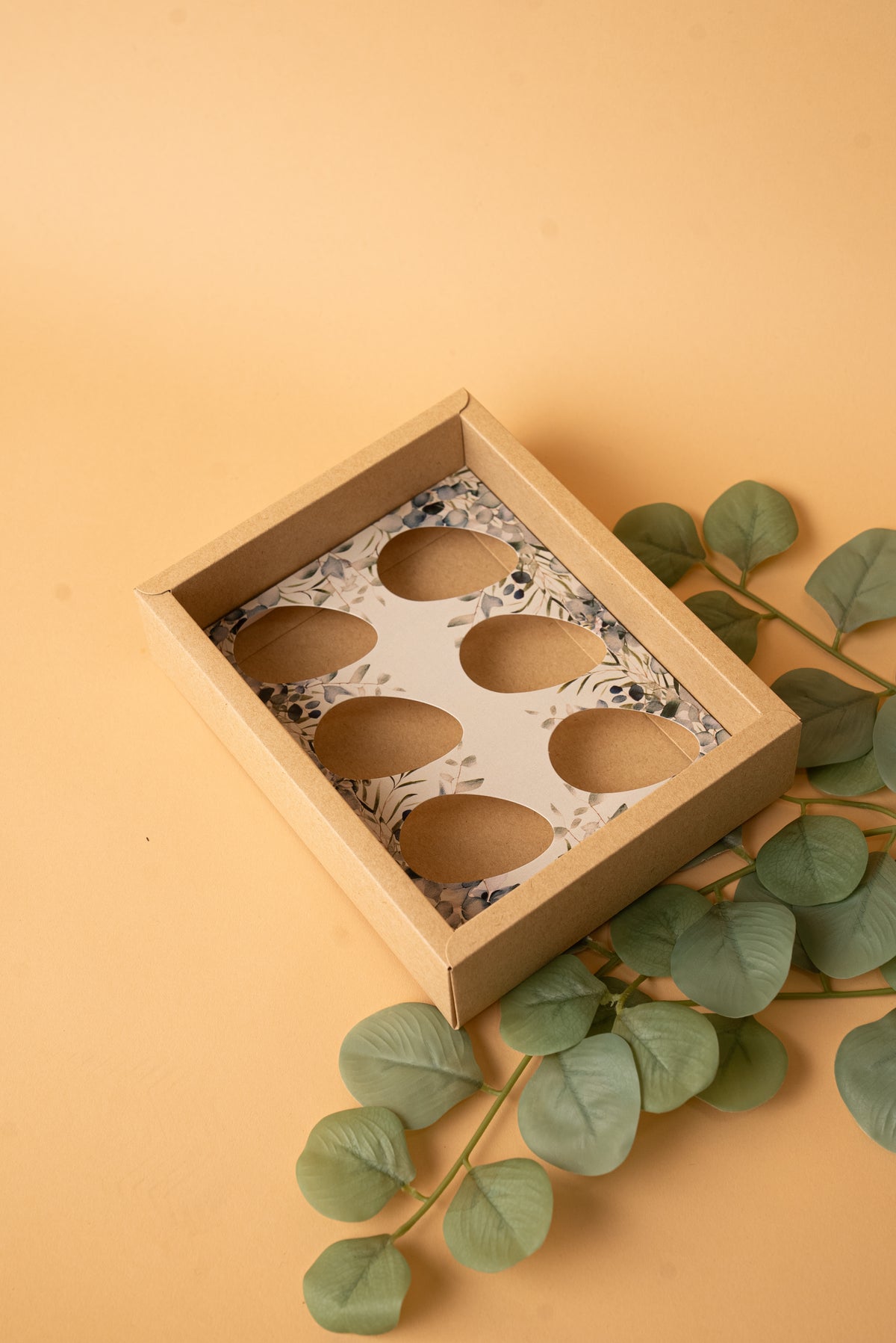 Caixa 6 Mini-Ovos 50g c/ cinta - Linha Florescer