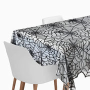 Toalha de Mesa Têxtil 1,37x1,83m Teias de Aranha Preta - Halloween
