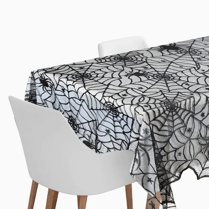 Toalha de Mesa Têxtil 1,37x1,83m Teias de Aranha Preta - Halloween