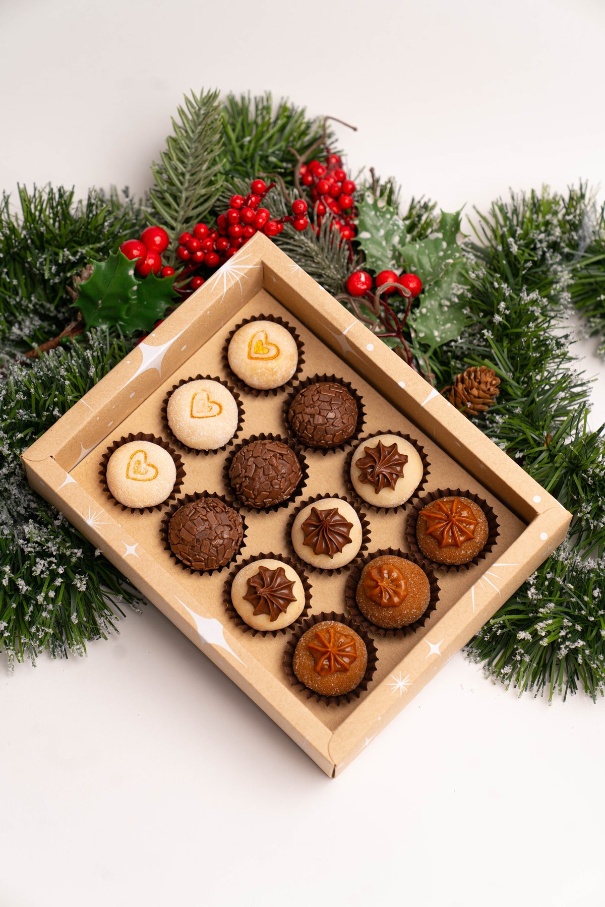 Caixa Kraft 12 Doces c/ Cinta - Linha Estrela de Natal