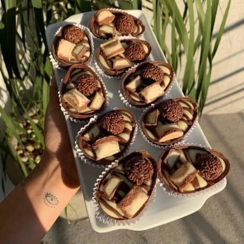 MOLDE PARA CHOCOLATE BWB 3614 - OVOS LISOS 50G (10 CAVIDADES)