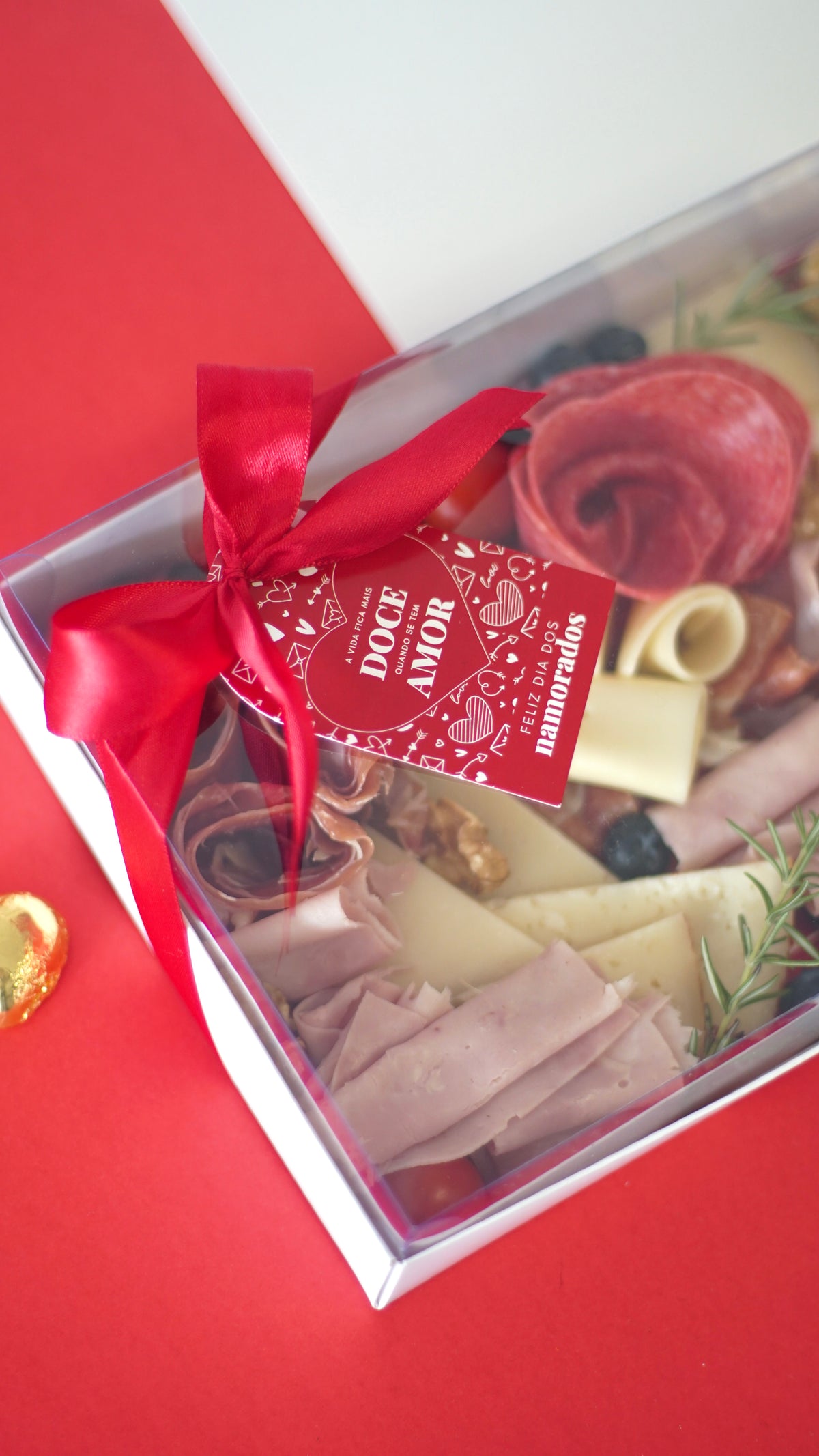 Box/Tray 25x17cm with label - Valentine's Day - White