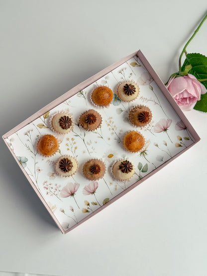 Caixa Rosa p/ 10 Doces Coração - Dia da Mãe