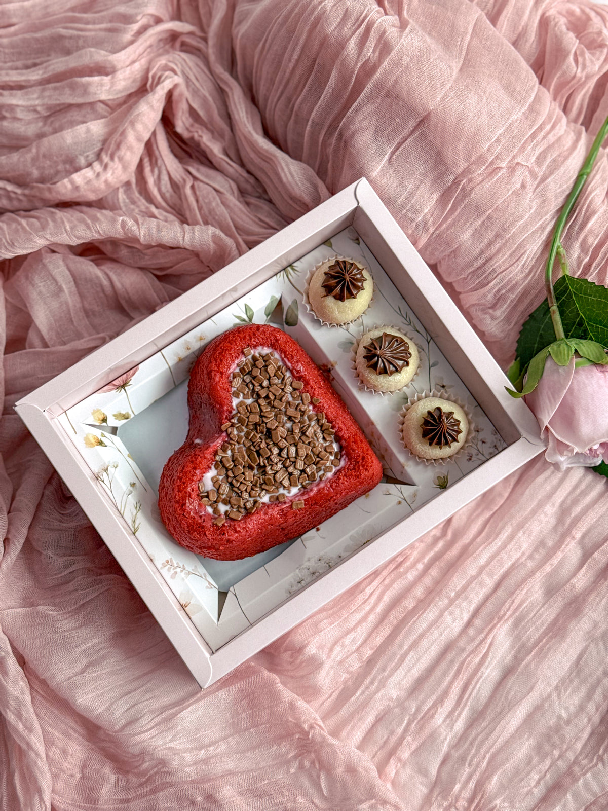 Caixa Rosa Mini-Bolo + 3 Doces- Dia da Mãe
