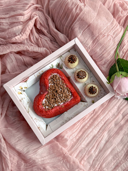 Caixa Rosa Mini-Bolo + 3 Doces- Dia da Mãe