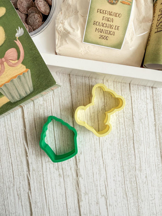 Kit 2 Mini-Cortantes - Urso e Cupcake 5cm