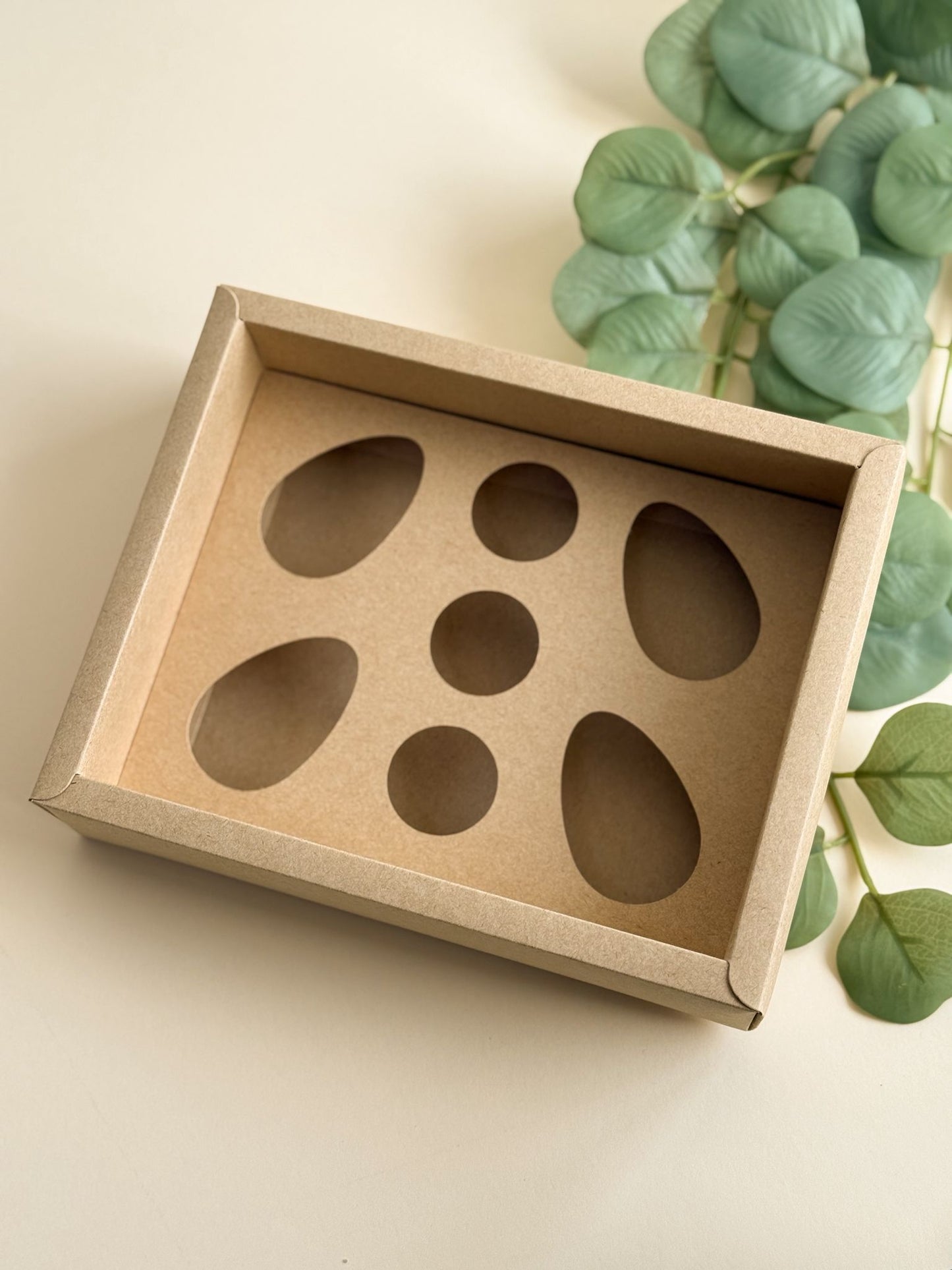 Caixa 4 Ovos 50g + 3 Doces - Kraft